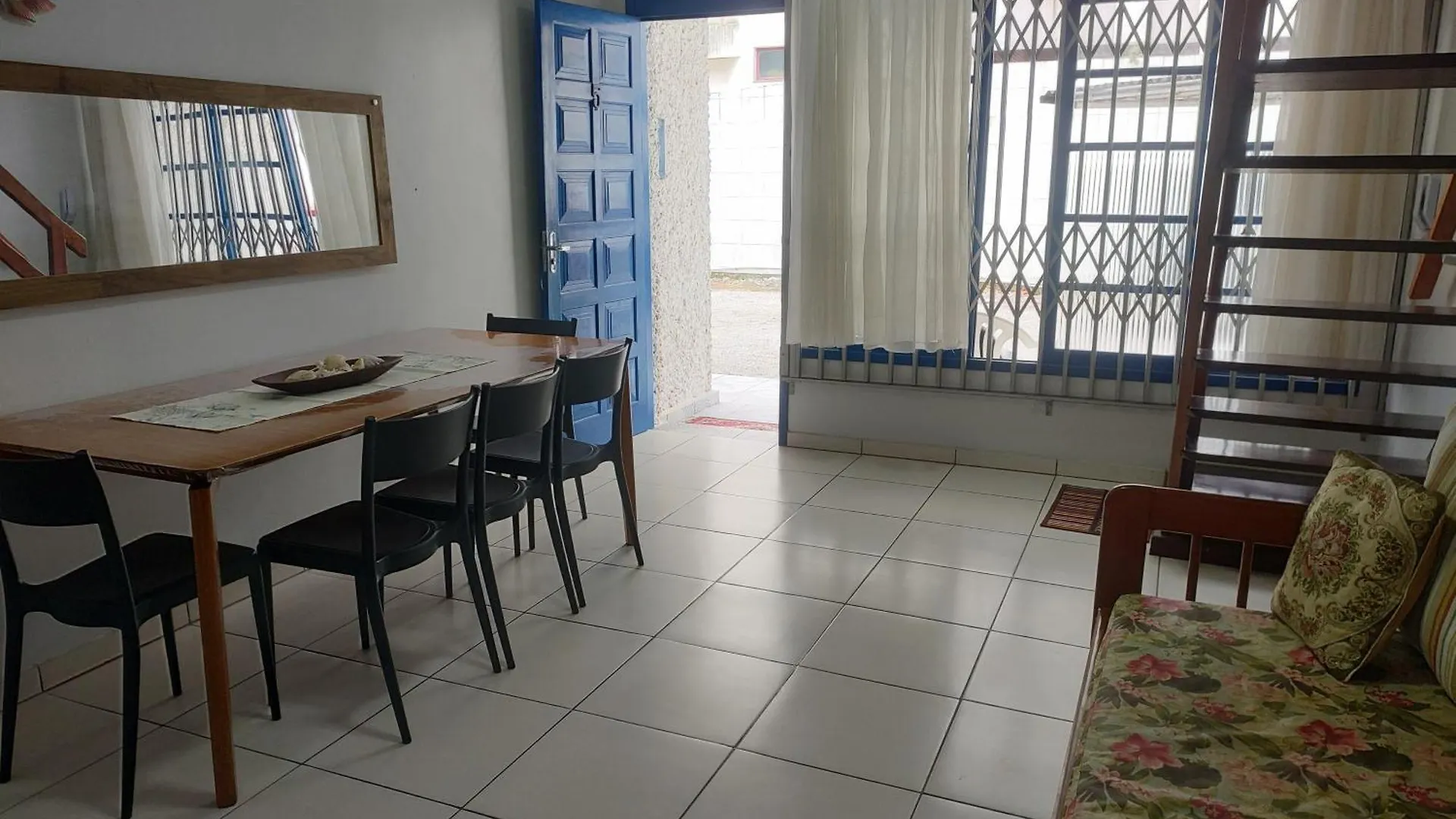 Sobrado No Residencial Mediterraneo Florianopolis Apartment